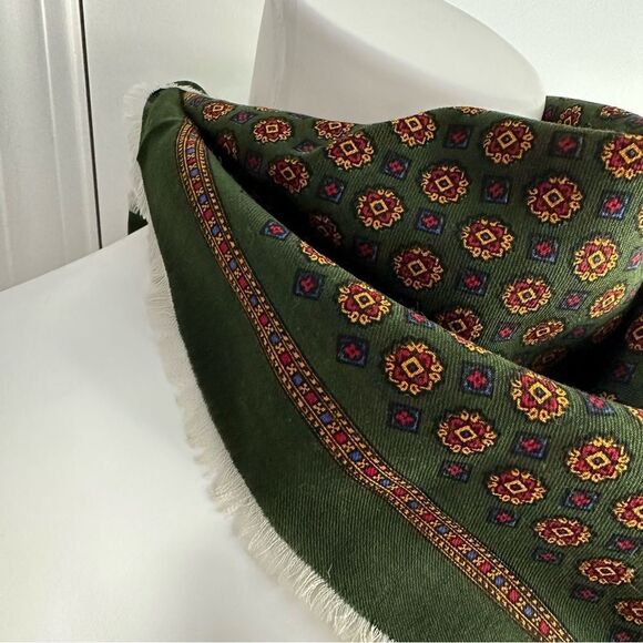100% Wool Vintage Scarf - Picture 3 of 8